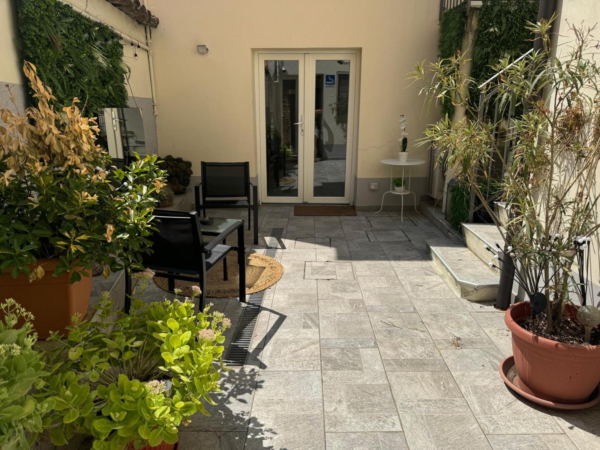 Maison Rebecca Carpi Ngoại thất bức ảnh